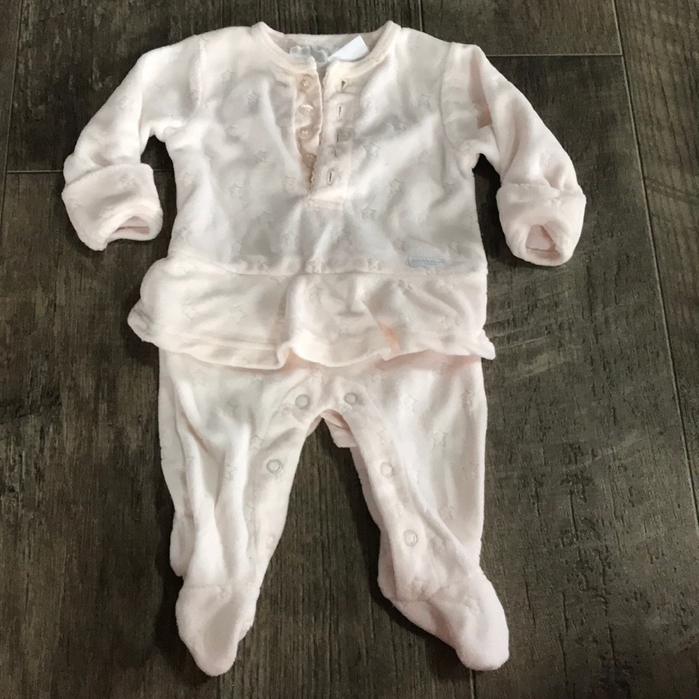 Kardashian Kids velour ruffle & Stars onesie